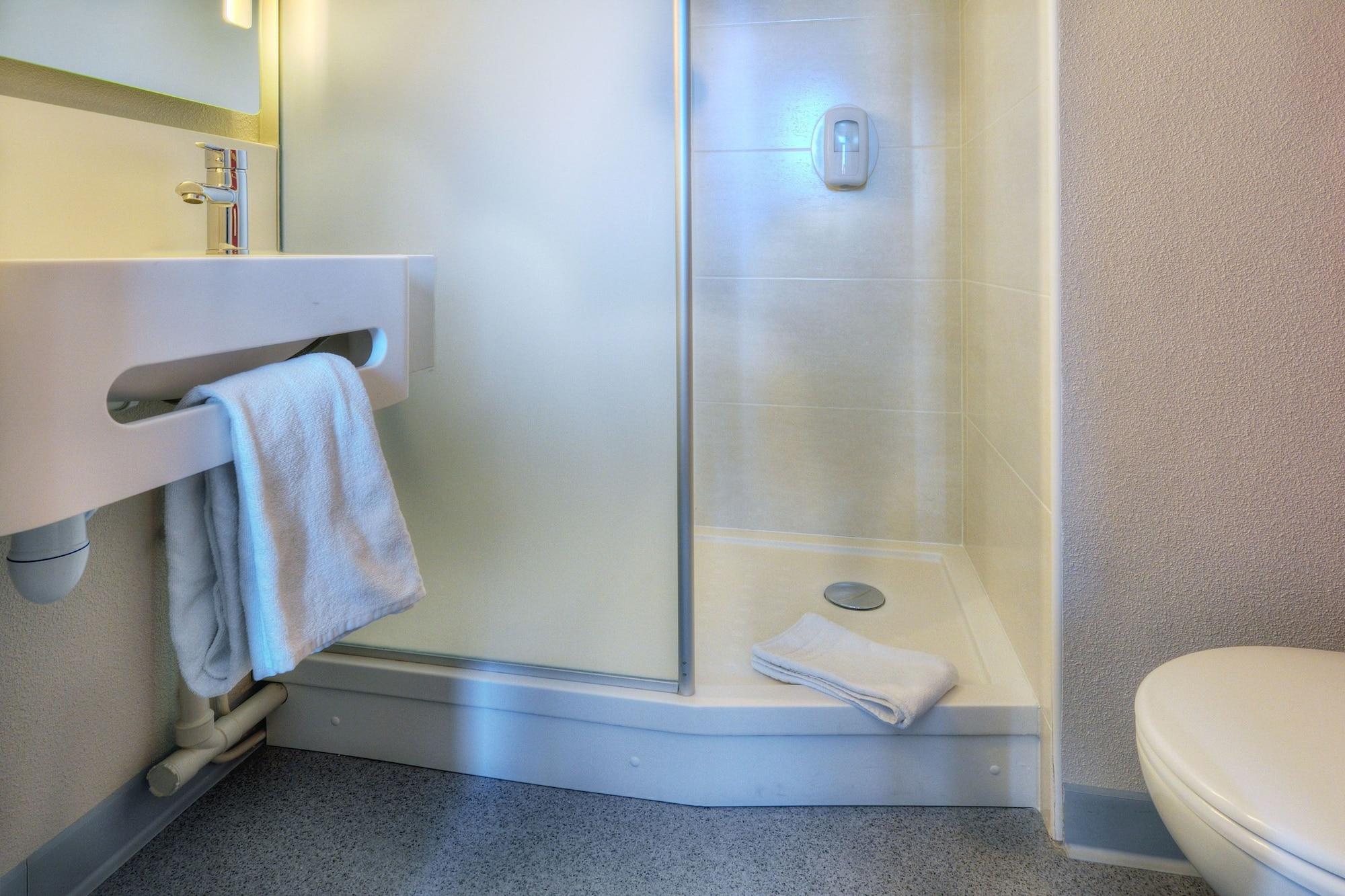 B&B Hotel Marseille Les Ports Dış mekan fotoğraf