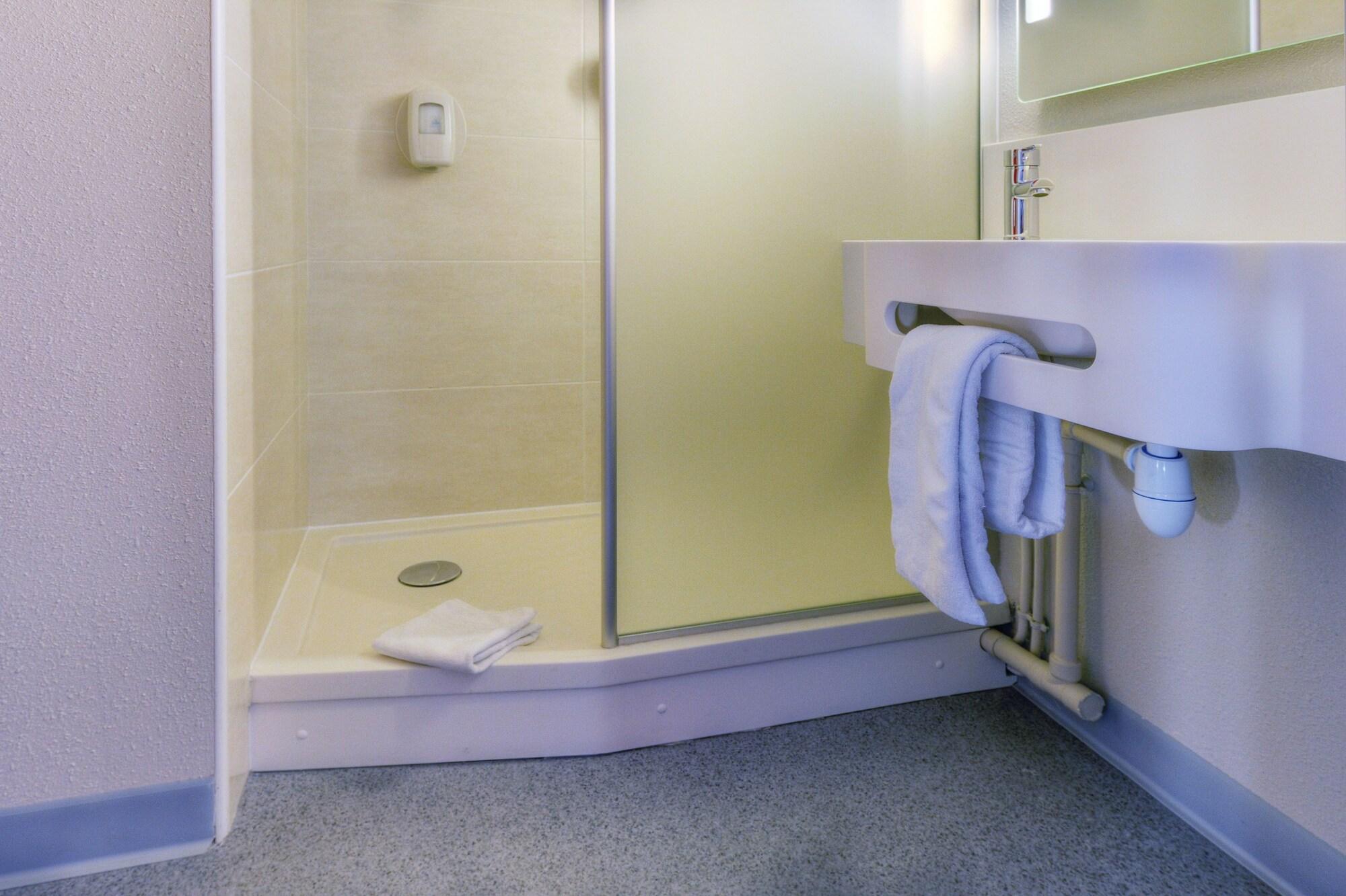 B&B Hotel Marseille Les Ports Dış mekan fotoğraf