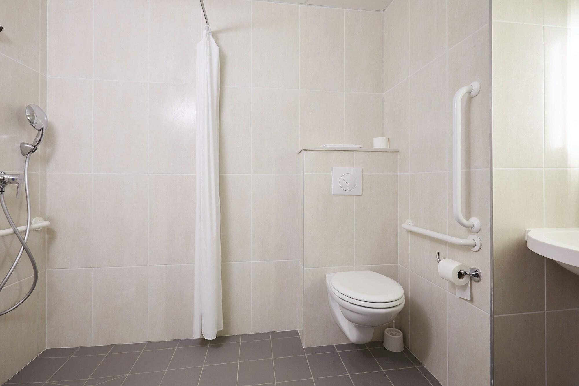 B&B Hotel Marseille Les Ports Dış mekan fotoğraf